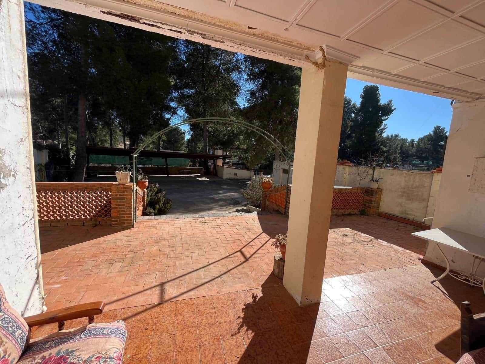 6 soveværelse Villa til salg i Almansa med swimmingpool - € 185.000 (Ref: 8886755)