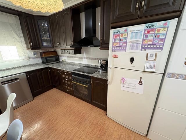 3 soverom Leilighet til salgs i Almansa - € 199 500 (Ref: 8946827)