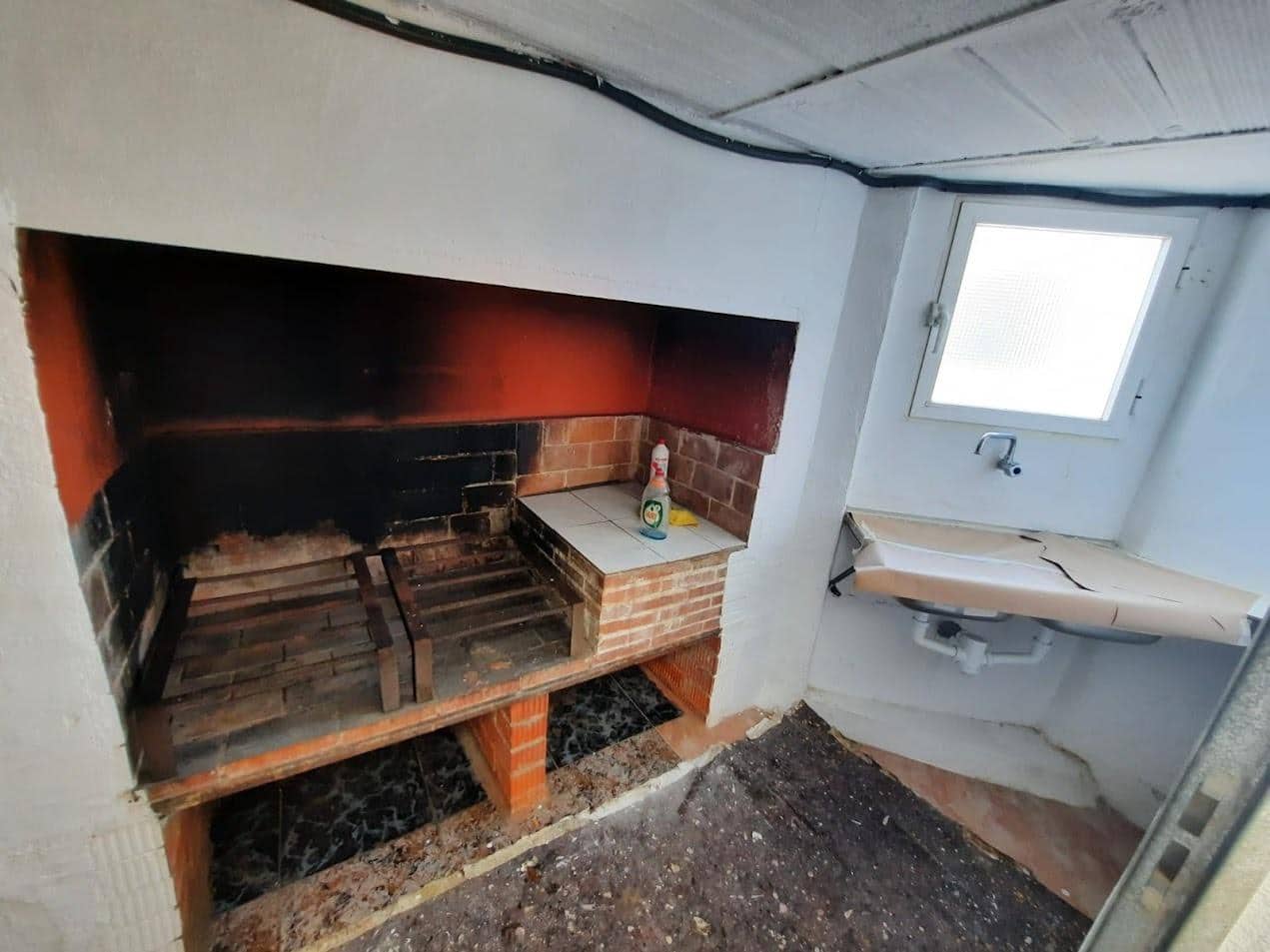 3 soveværelse Villa til salg i Almansa med swimmingpool - € 185.000 (Ref: 8950710)