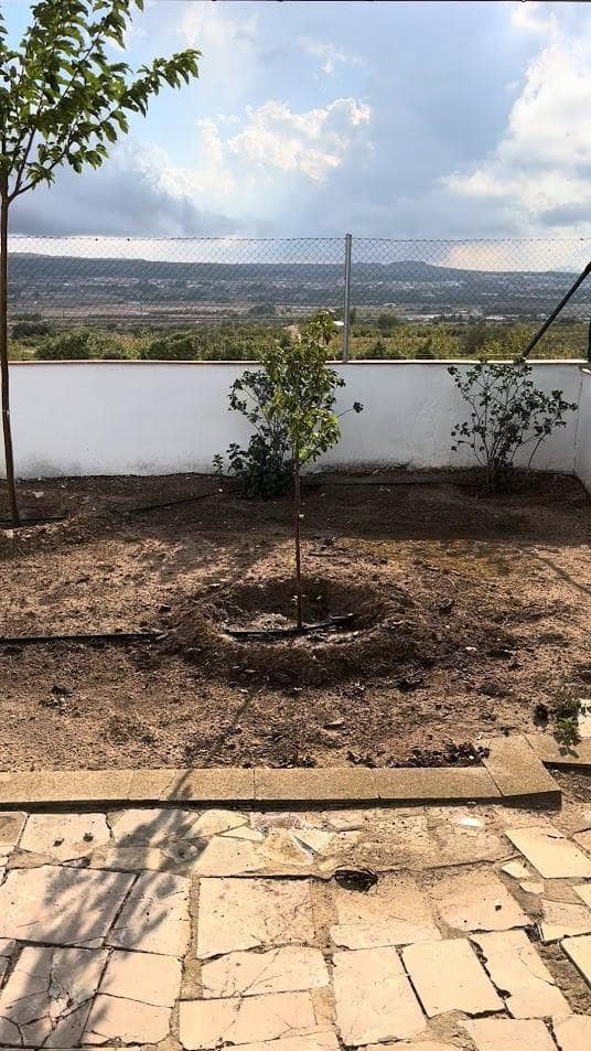 3 soveværelse Villa til salg i Almansa med swimmingpool - € 185.000 (Ref: 8950710)