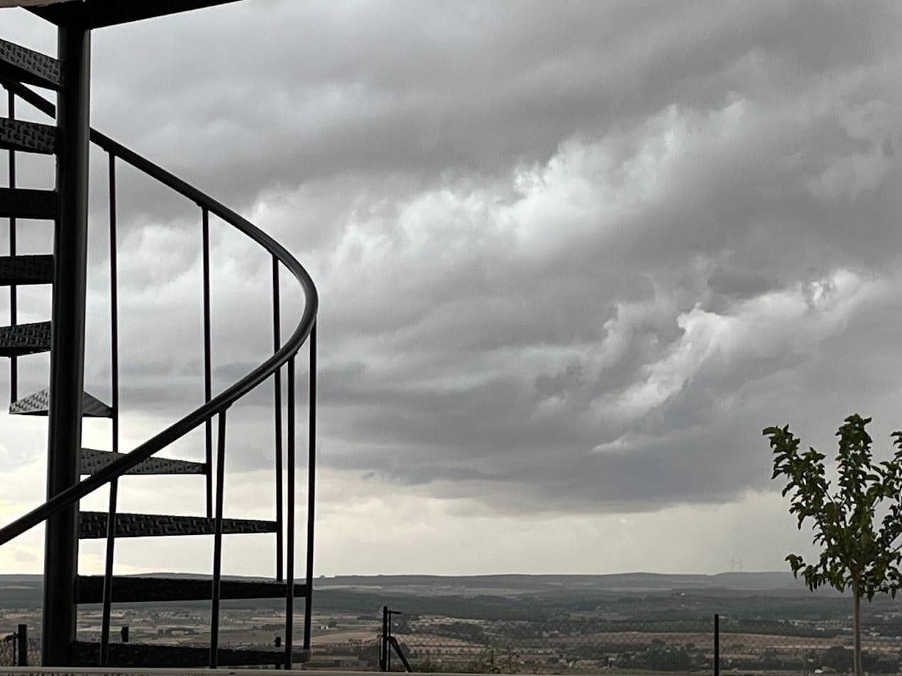 3 soveværelse Villa til salg i Almansa med swimmingpool - € 185.000 (Ref: 8950710)