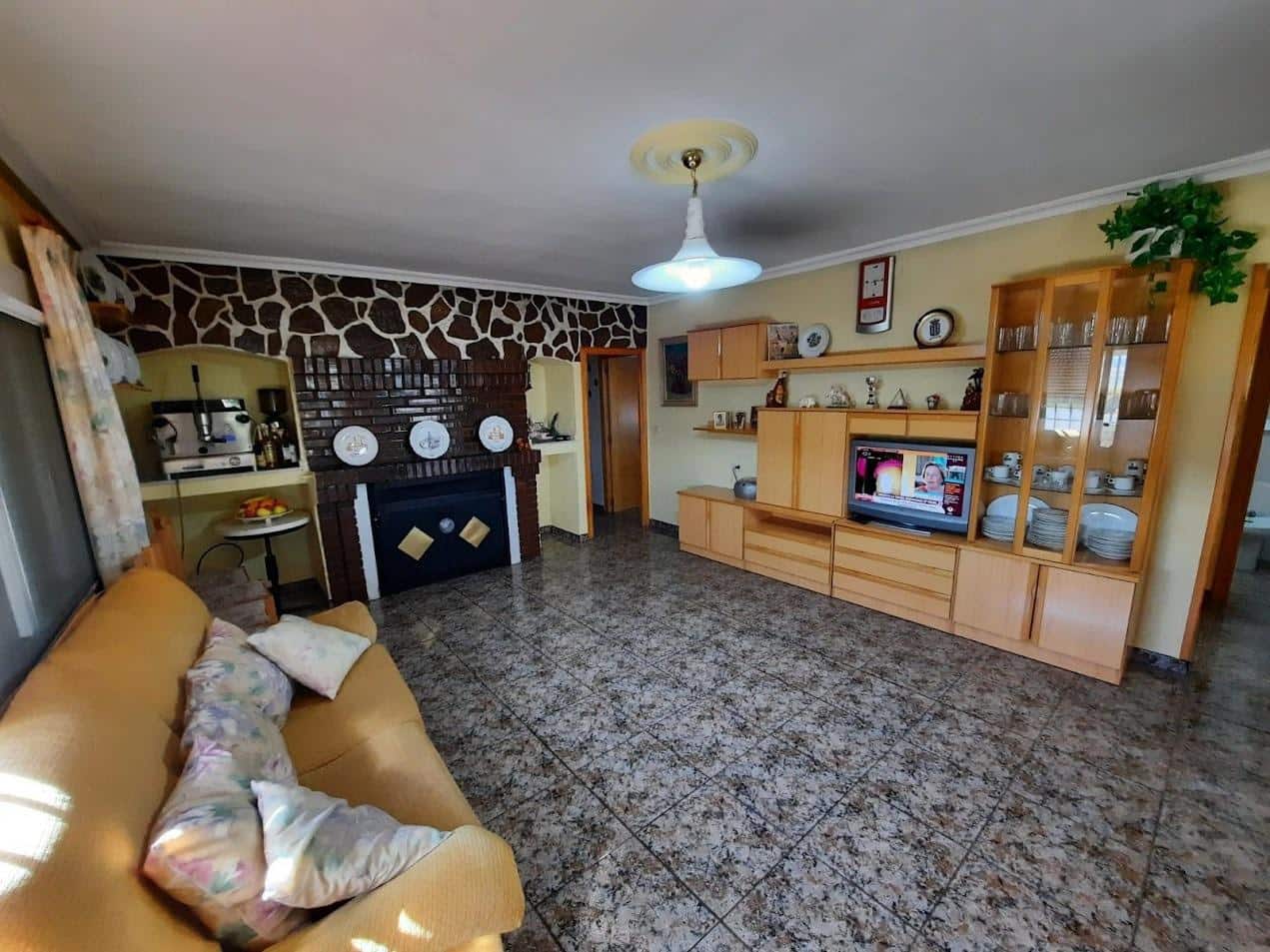 3 soveværelse Villa til salg i Almansa med swimmingpool - € 185.000 (Ref: 8950710)