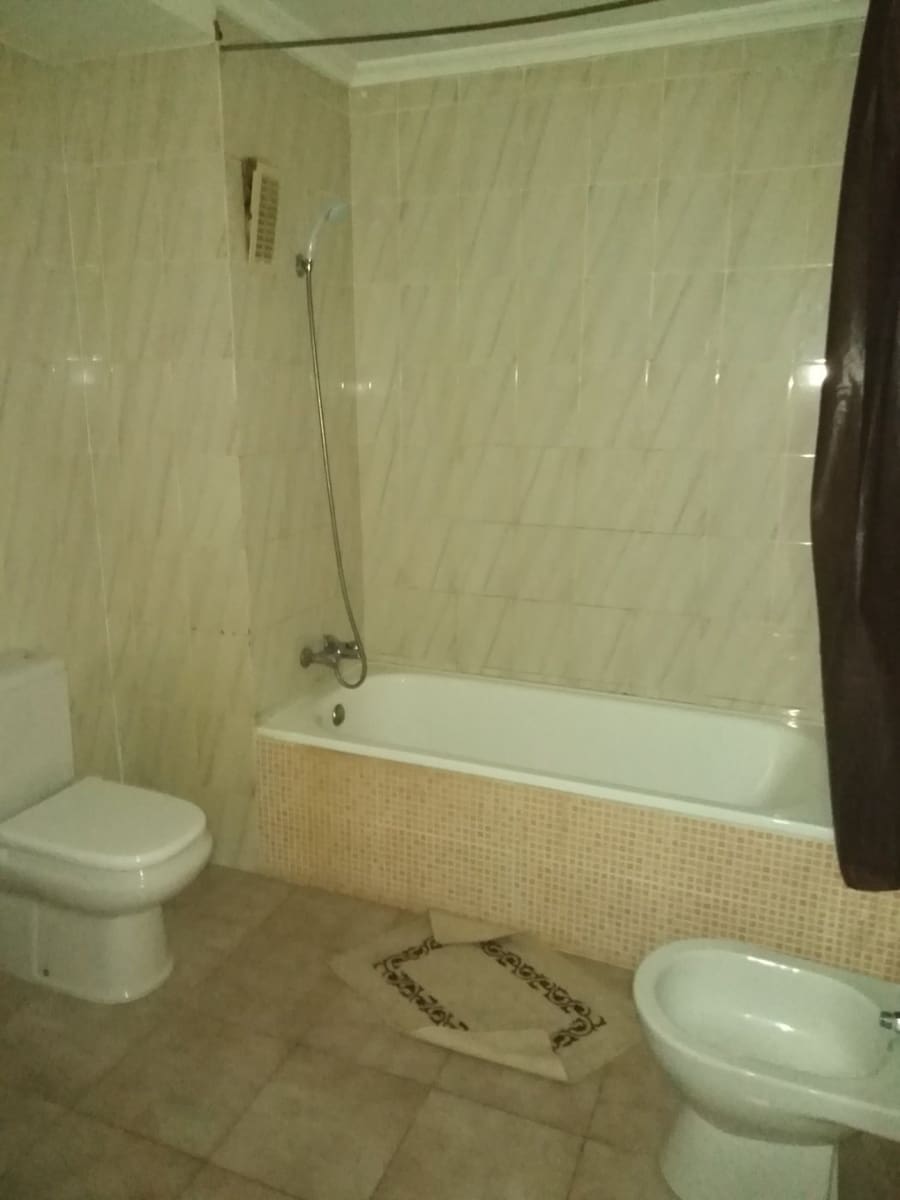 4 bedroom Flat for sale in Almansa - € 72,000 (Ref: 8976147)