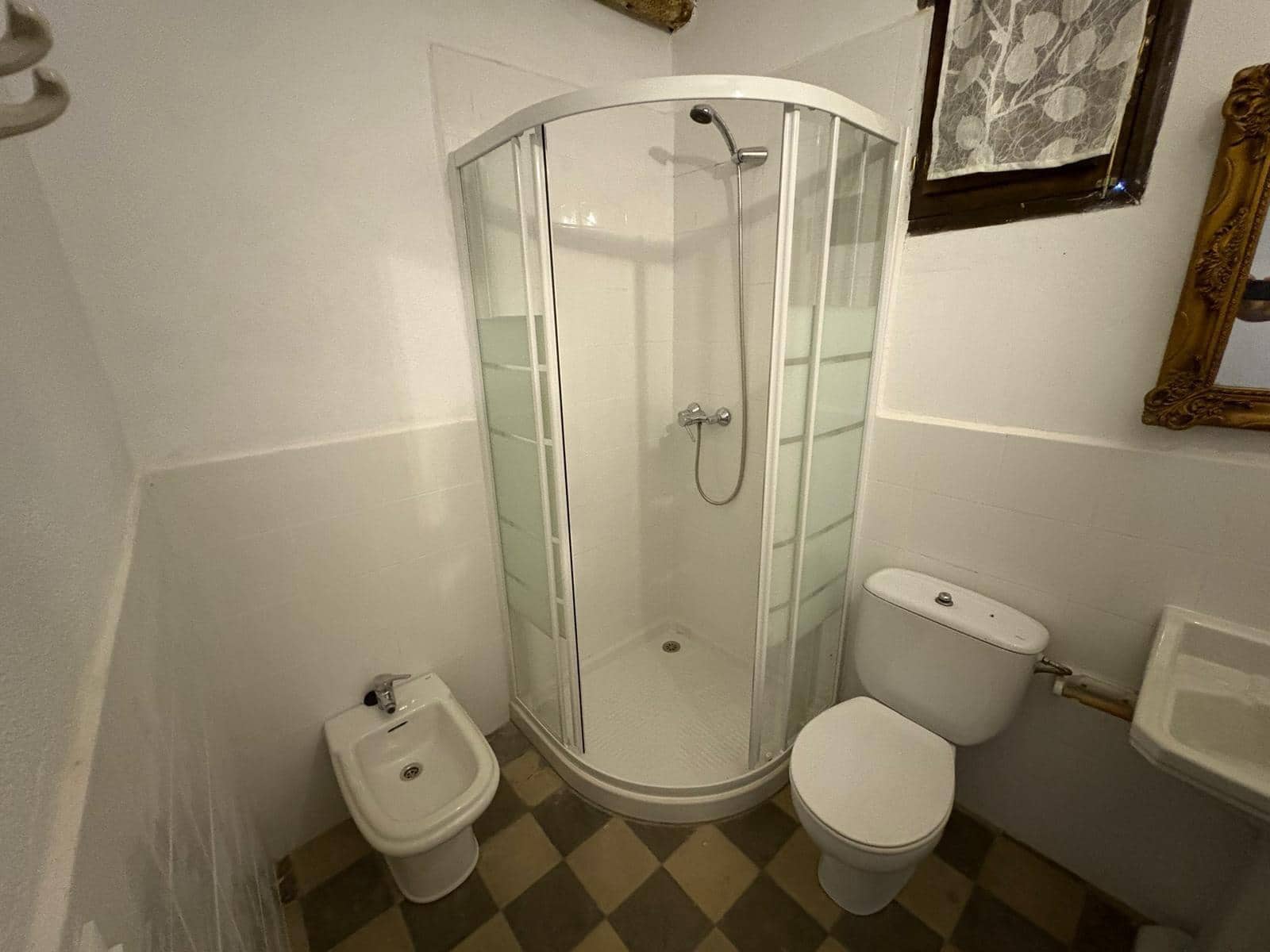 15 soveværelse Villa til salg i Almansa - € 220.000 (Ref: 9031491)