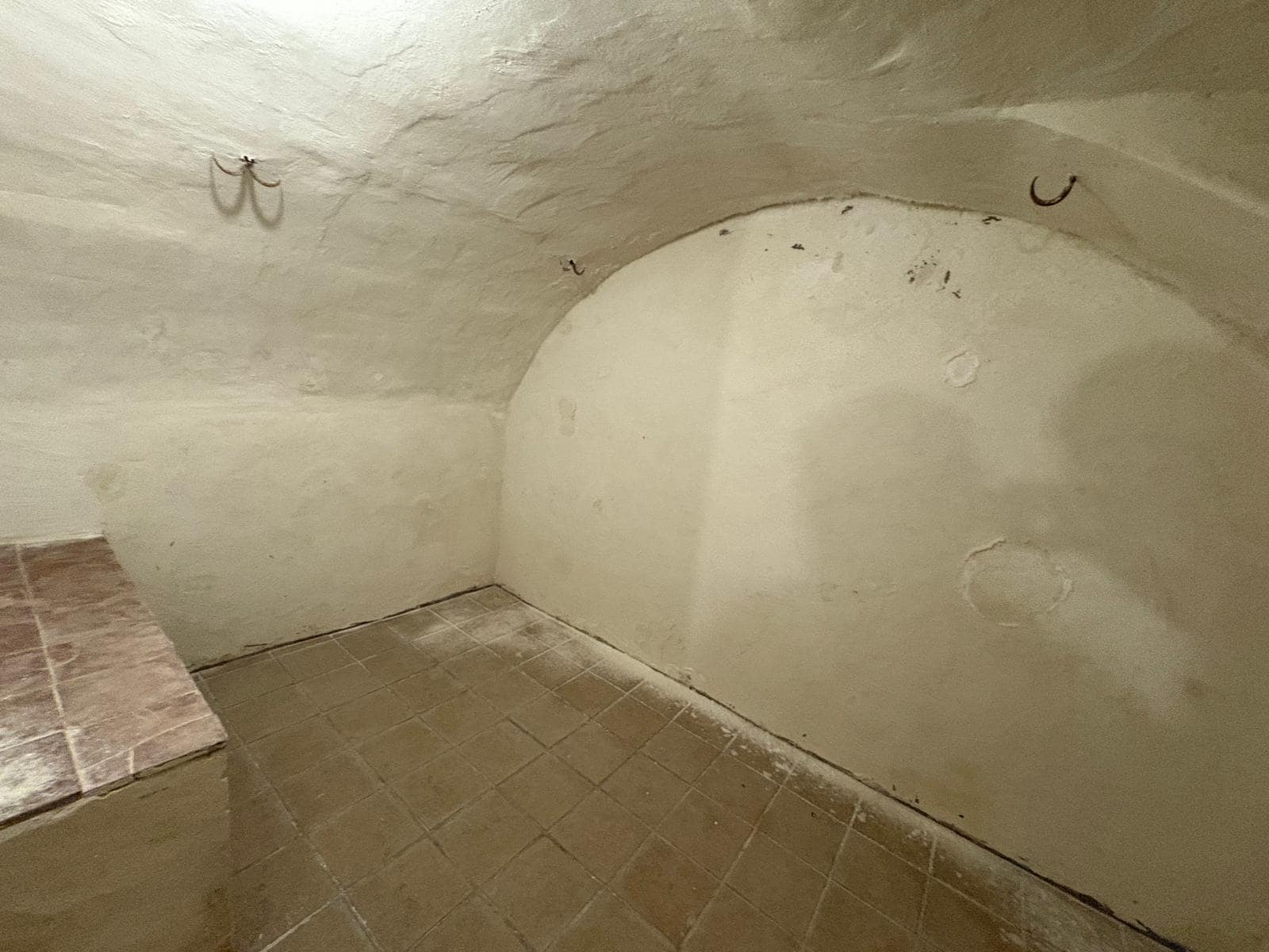 15 soveværelse Villa til salg i Almansa - € 220.000 (Ref: 9031491)