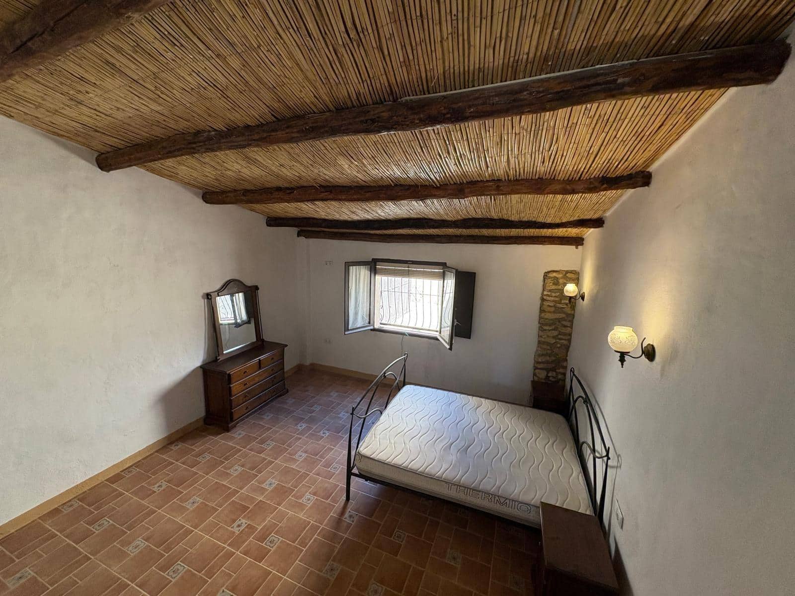 15 soveværelse Villa til salg i Almansa - € 220.000 (Ref: 9031491)