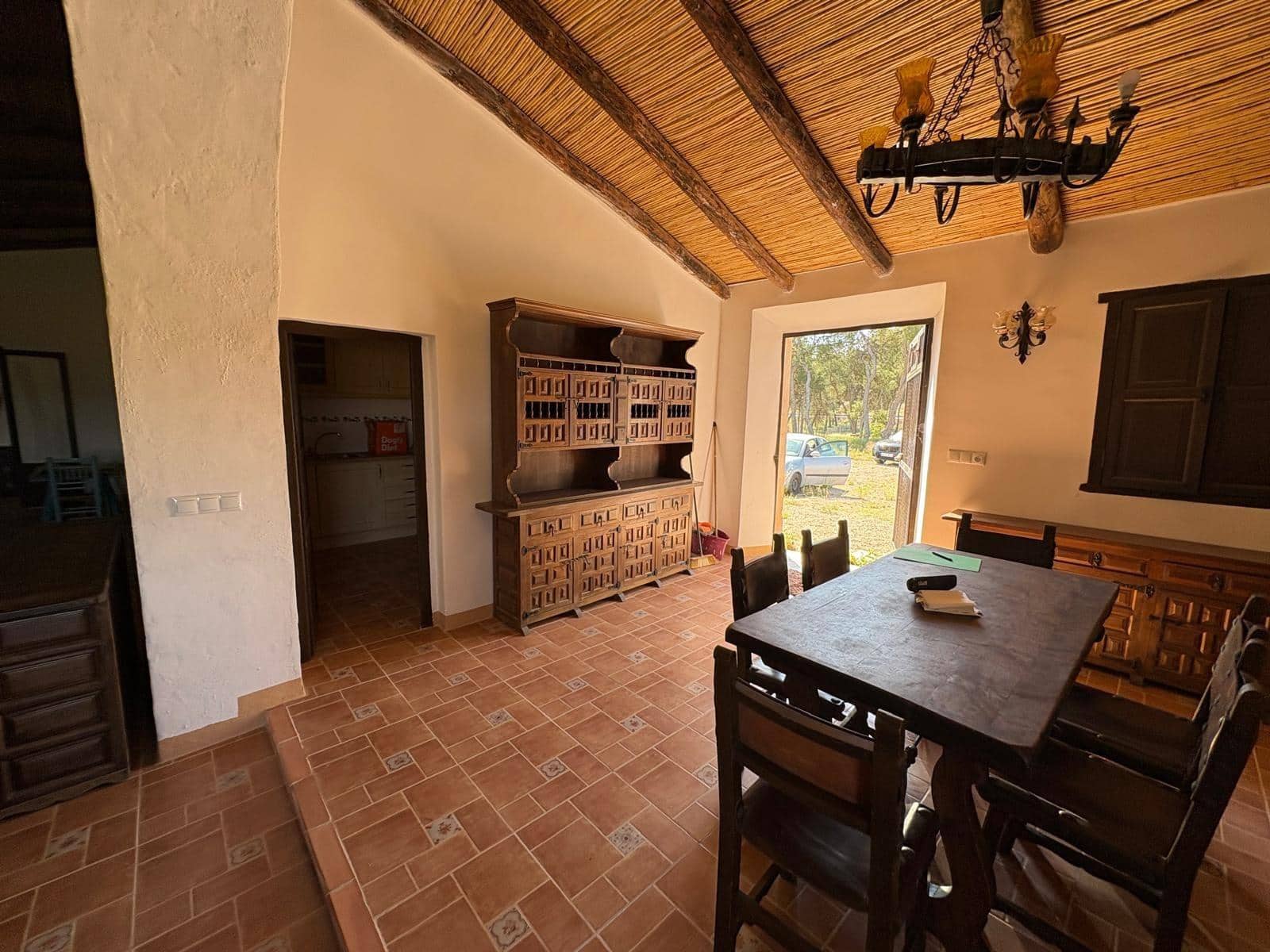 15 soveværelse Villa til salg i Almansa - € 220.000 (Ref: 9031491)