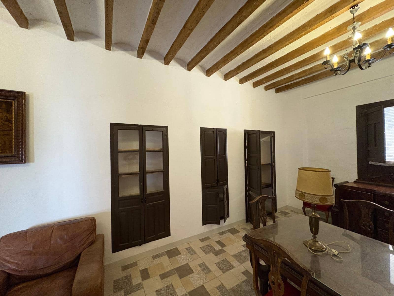 15 soveværelse Villa til salg i Almansa - € 220.000 (Ref: 9031491)