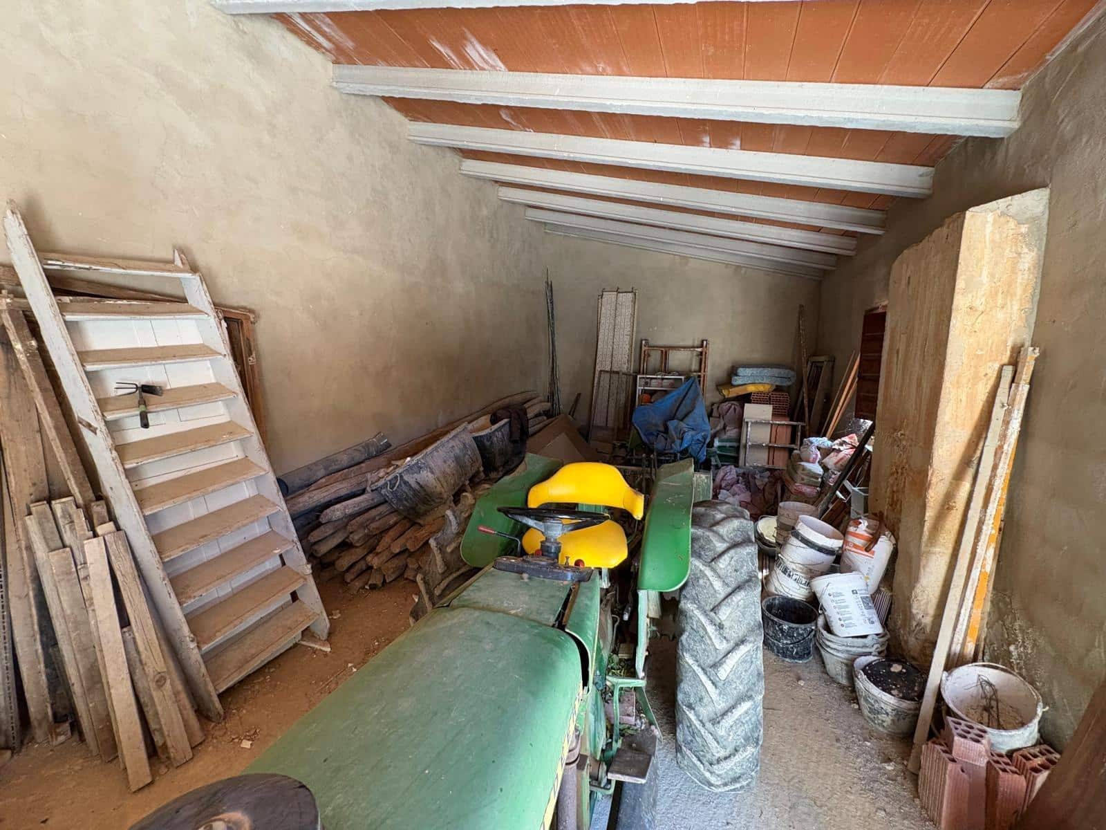 15 soveværelse Villa til salg i Almansa - € 220.000 (Ref: 9031491)