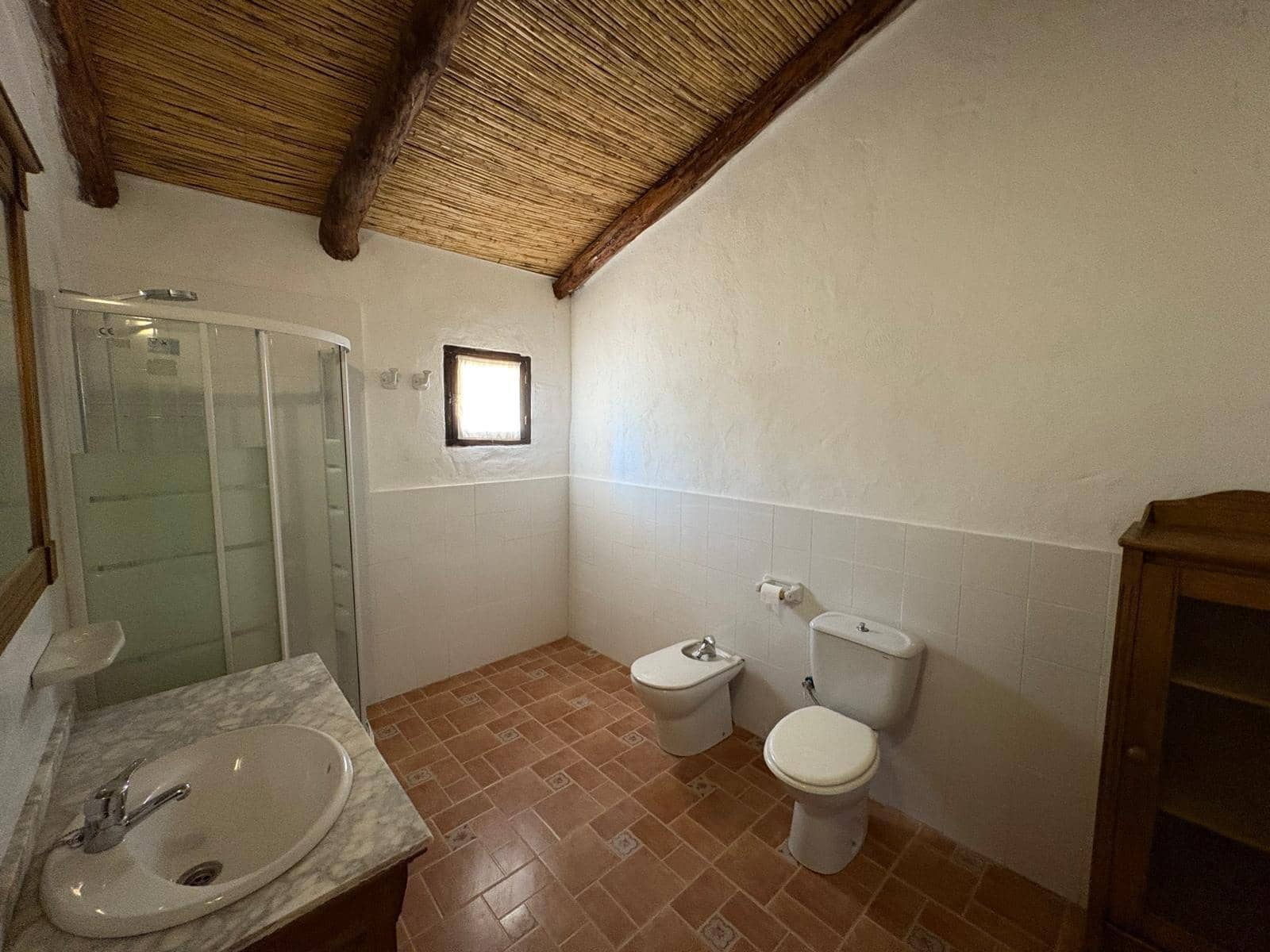 15 soveværelse Villa til salg i Almansa - € 220.000 (Ref: 9031491)