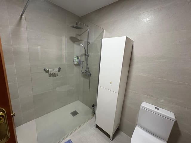 5 makuuhuone Asunto myytävänä paikassa Almansa mukana 
autotalli - 129 000 € (Ref: 9031493)