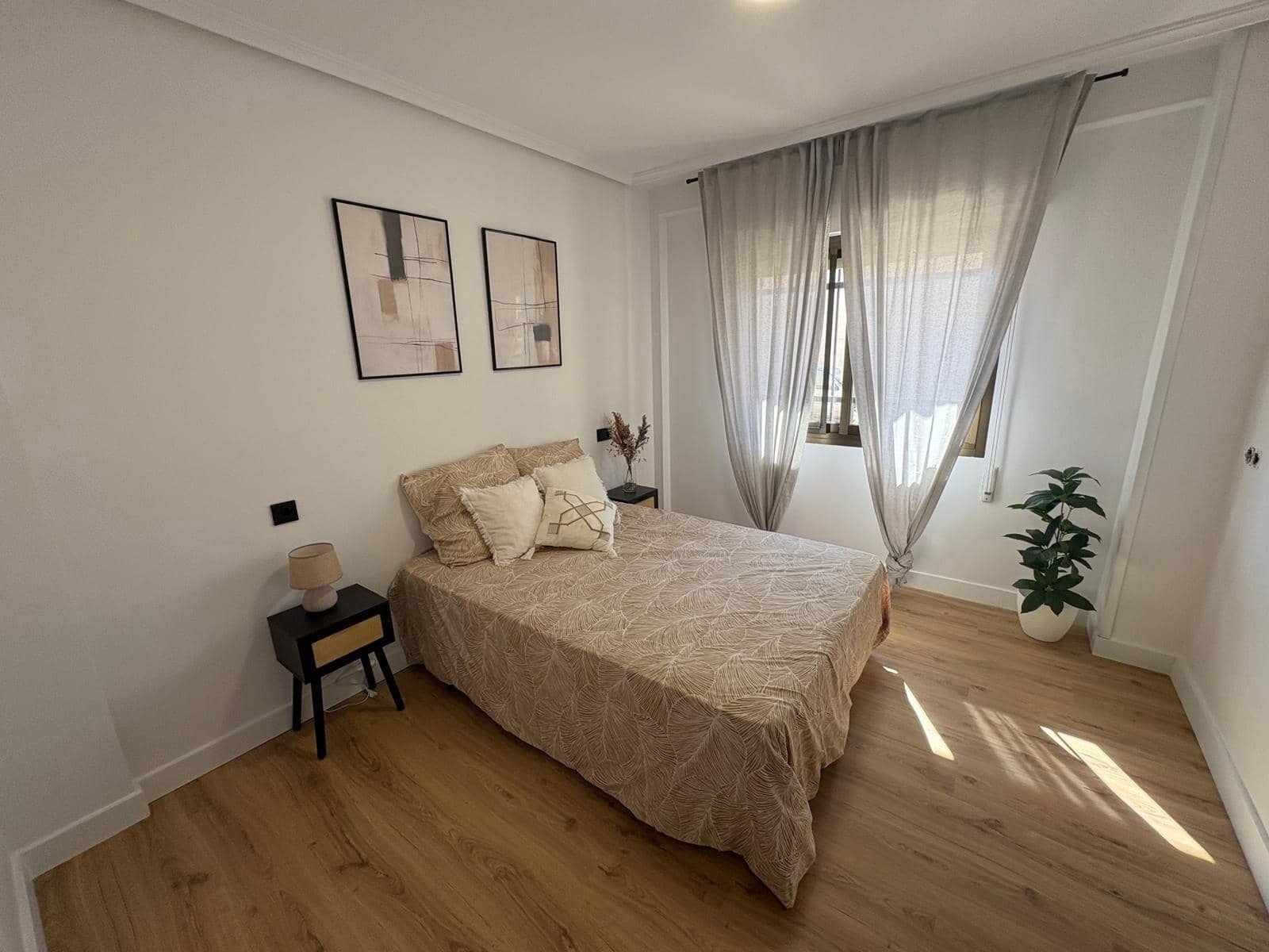 3 soveværelse Lejlighed til salg i Almansa - € 89.000 (Ref: 9048757)