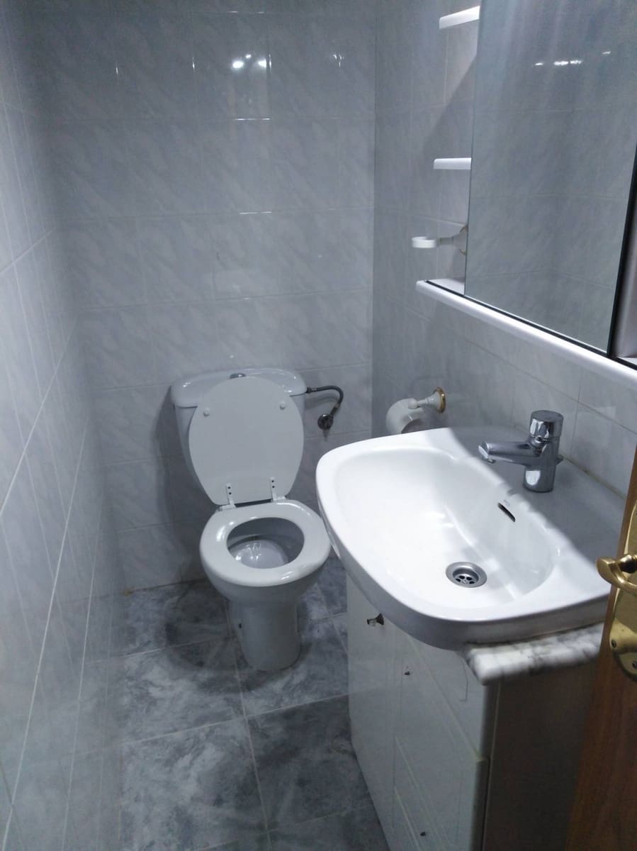 3 soveværelse Rækkehus til salg i Almansa med garage - € 160.000 (Ref: 9068808)