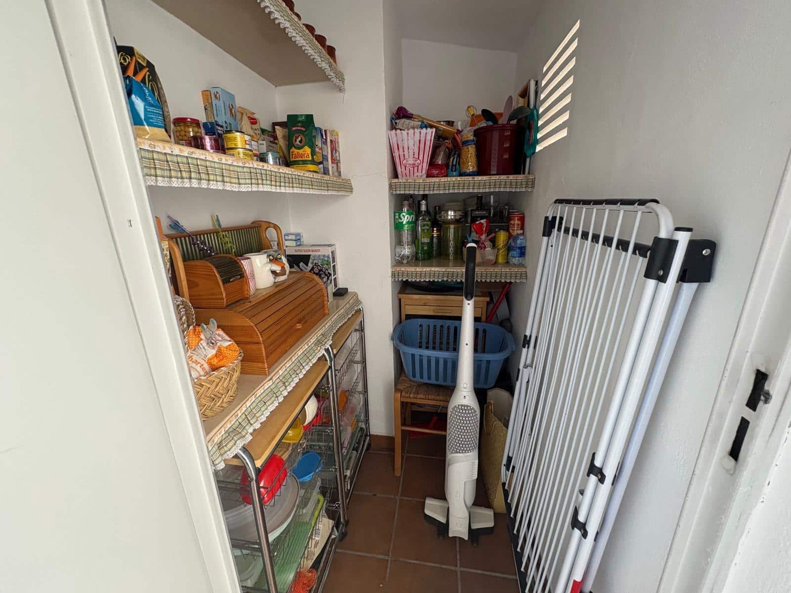 3 quarto Moradia em Banda para venda em Almansa - 220 000 € (Ref: 9104624)