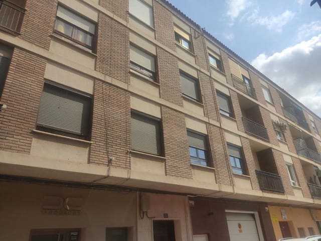 3 makuuhuone Asunto vuokrattavana paikassa Almansa - 575 € (Ref: 9106514)