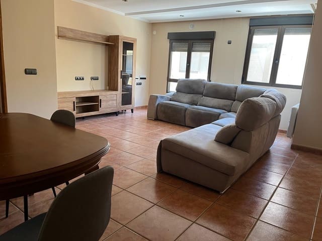 3 makuuhuone Asunto vuokrattavana paikassa Almansa - 575 € (Ref: 9106514)