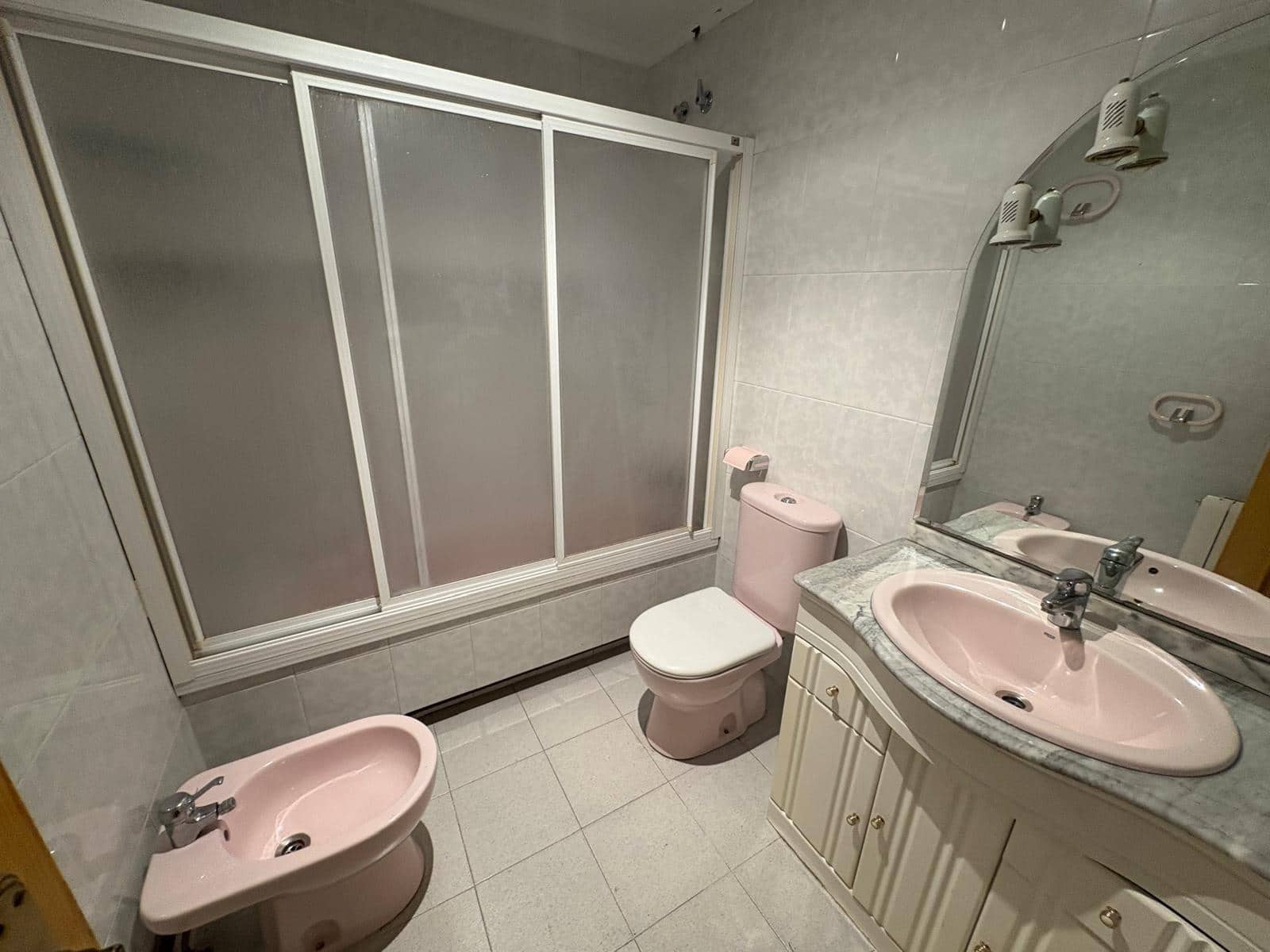 4 soveværelse Lejlighed til salg i Almansa med garage - € 89.000 (Ref: 9108656)