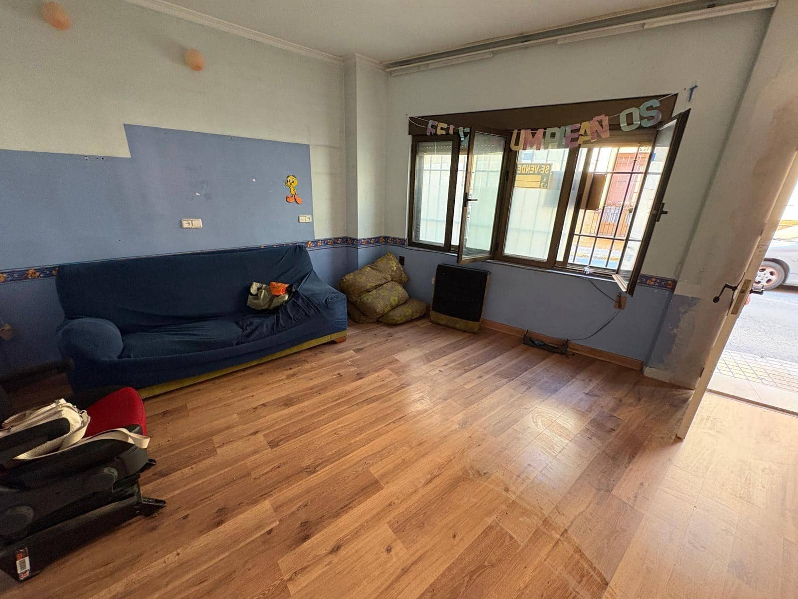 Erhverv til salg i Almansa - € 75.000 (Ref: 9116076)