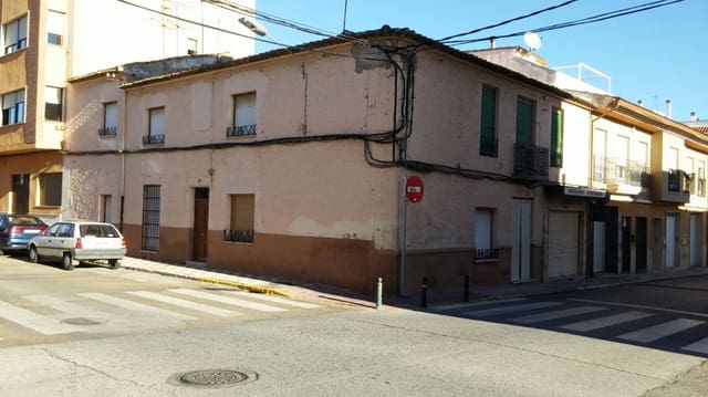 3 sovrum Hus till salu i Almansa - 80 000 € (Ref: 9126184)