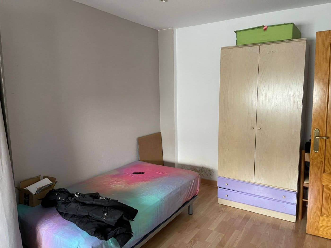 3 slaapkamer Flat te koop in Almansa met garage - € 95.000 (Ref: 9134446)