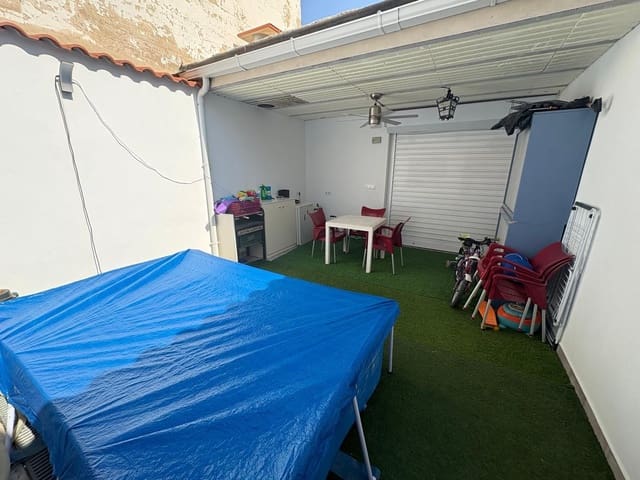 3 slaapkamer Rijtjeshuis te koop in Almansa - € 165.000 (Ref: 9177294)