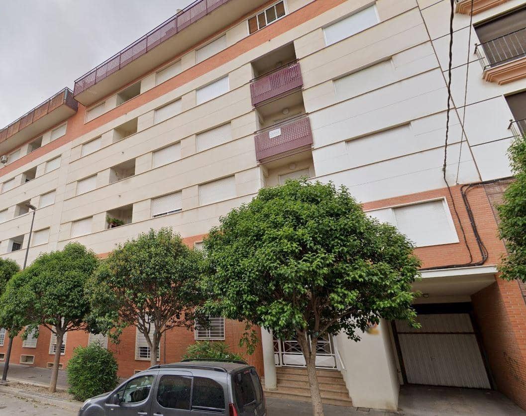 3 slaapkamer Flat te koop in Almansa - € 120.000 (Ref: 9236431)