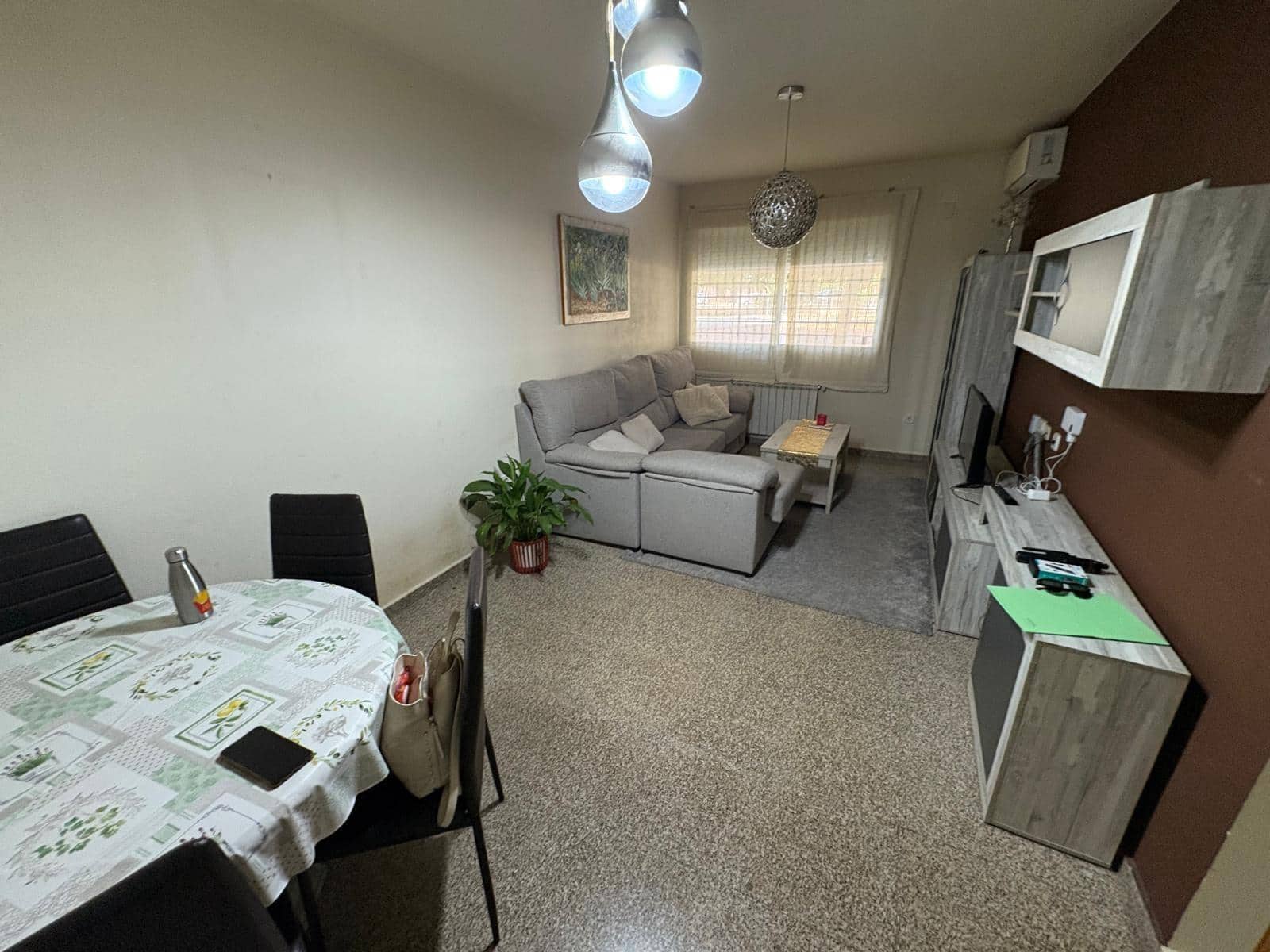 3 slaapkamer Flat te koop in Almansa - € 120.000 (Ref: 9236431)