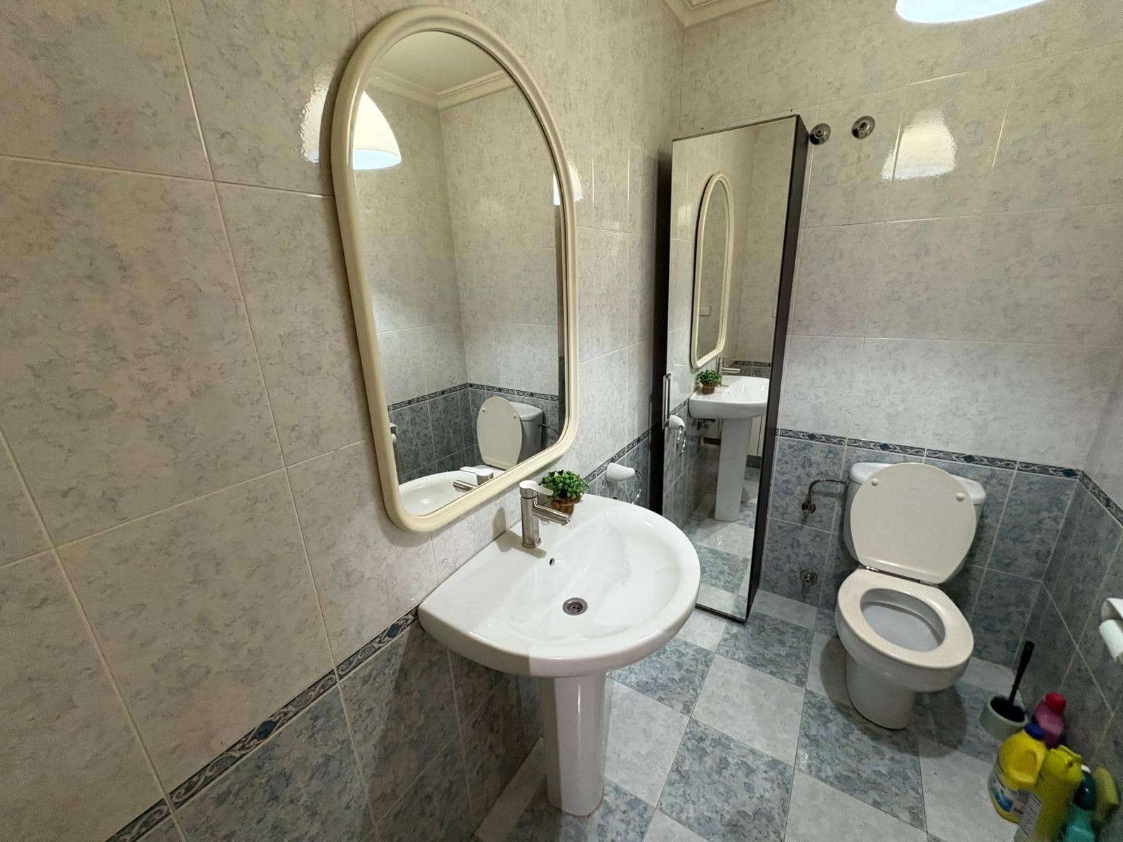 3 slaapkamer Flat te koop in Almansa - € 120.000 (Ref: 9236431)