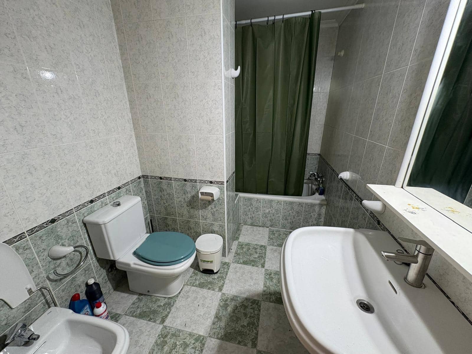 3 slaapkamer Flat te koop in Almansa - € 120.000 (Ref: 9236431)