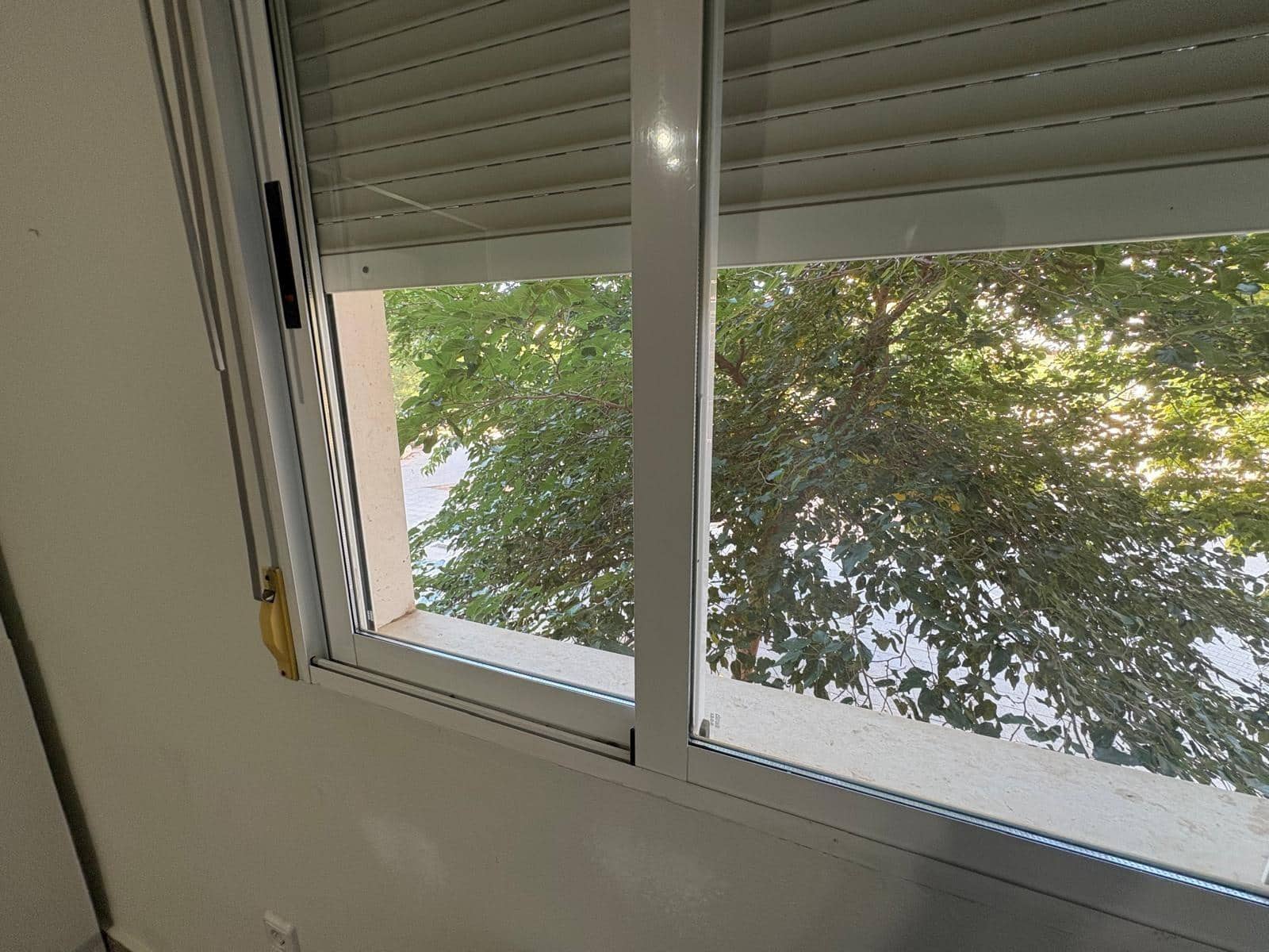 3 slaapkamer Flat te koop in Almansa - € 120.000 (Ref: 9236431)