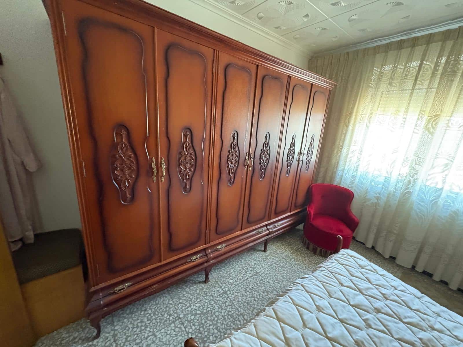 4 makuuhuone Asunto myytävänä paikassa Almansa mukana 
autotalli - 65 000 € (Ref: 9282223)