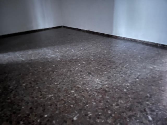 Commercial for sale in Almansa - € 105,000 (Ref: 9285235)