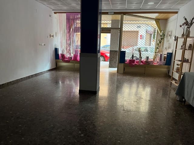 Commercial for sale in Almansa - € 105,000 (Ref: 9285235)