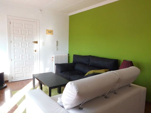 3 makuuhuone Asunto myytävänä paikassa Almansa - 80 000 € (Ref: 9285236)