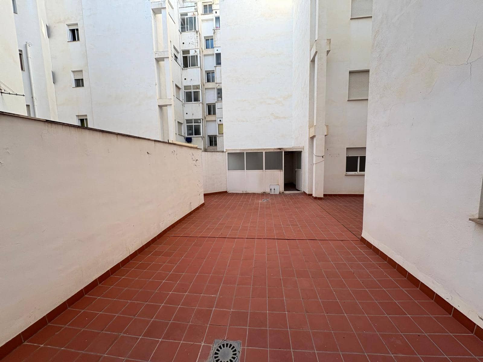 2 makuuhuone Asunto myytävänä paikassa Almansa - 95 000 € (Ref: 9296897)