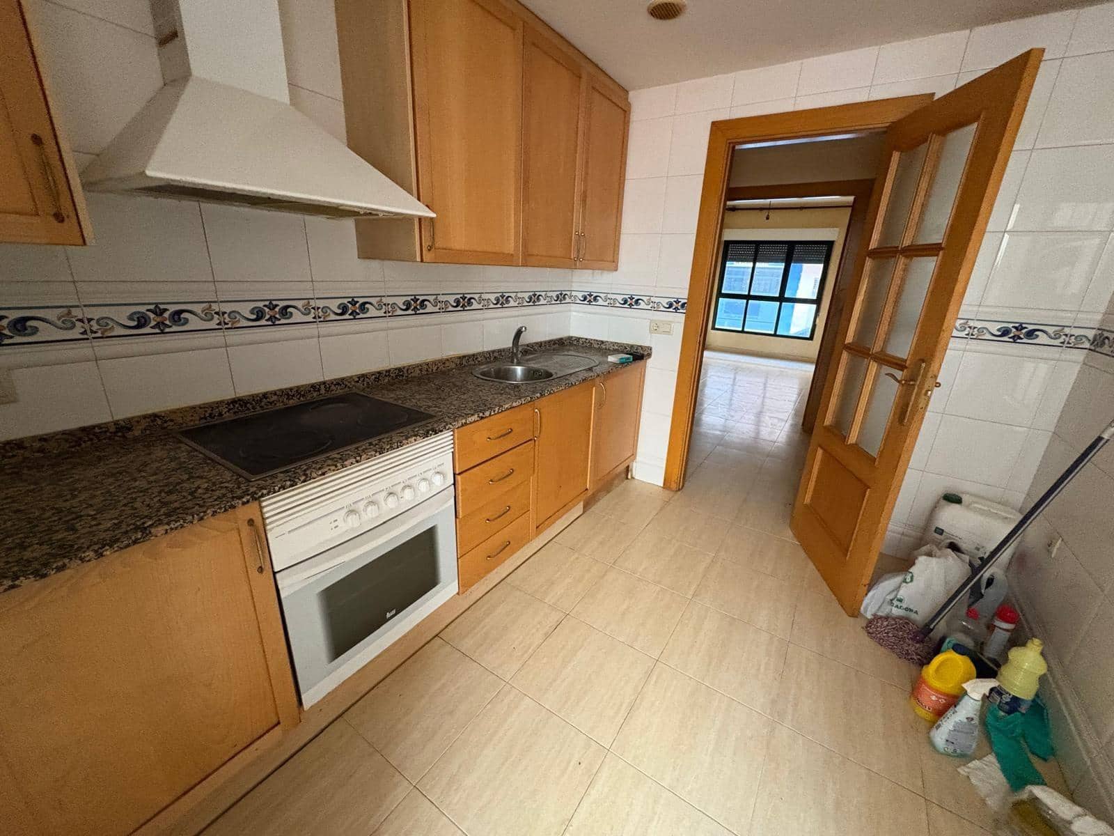 2 makuuhuone Asunto myytävänä paikassa Almansa - 95 000 € (Ref: 9296897)