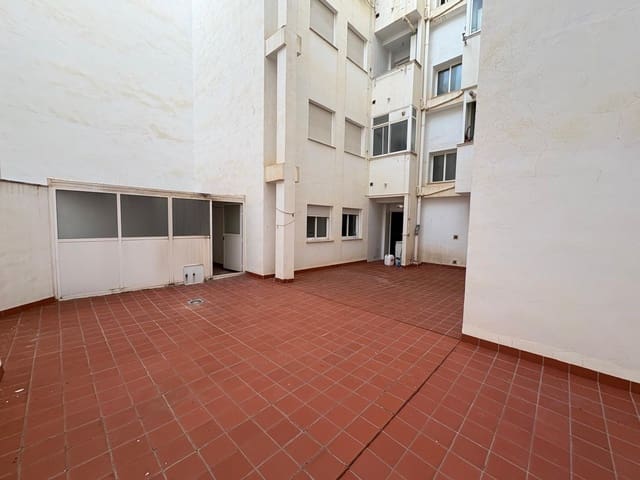 Piso de 2 habitaciones en Almansa en venta - 89.000 € (Ref: 9296897)