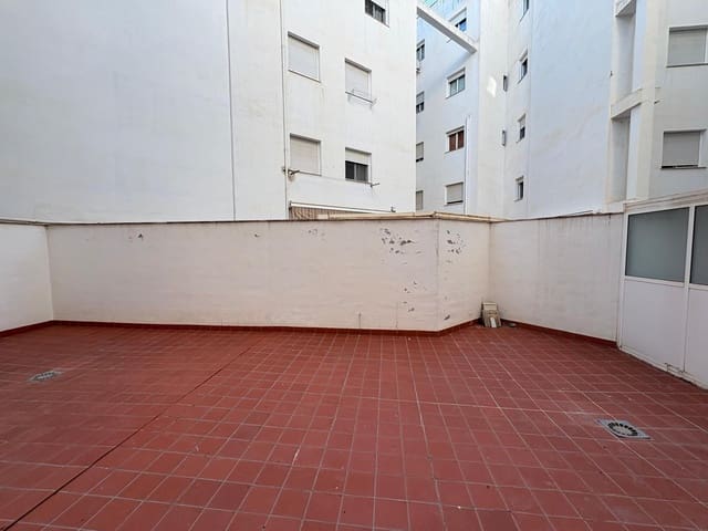 Piso de 2 habitaciones en Almansa en venta - 89.000 € (Ref: 9296897)