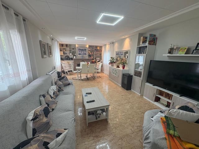 5 quarto Moradia para venda em Almansa com piscina - 250 000 € (Ref: 9301057)