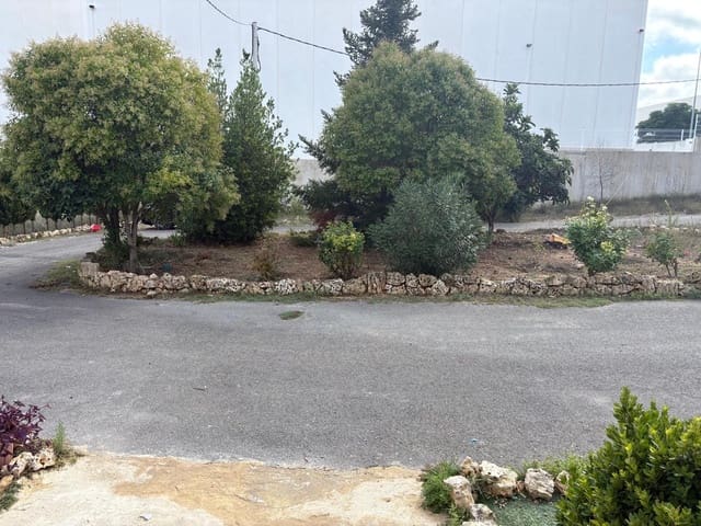 5 quarto Moradia para venda em Almansa com piscina - 250 000 € (Ref: 9301057)