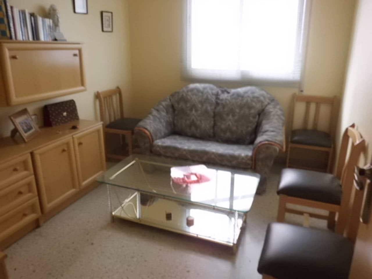 4 soveværelse Lejlighed til salg i Almansa med garage - € 95.000 (Ref: 9326476)