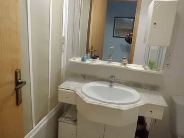 4 makuuhuone Asunto myytävänä paikassa Almansa mukana 
autotalli - 95 000 € (Ref: 9326476)