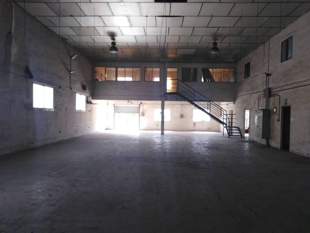 Virksomhed til leje i Almansa - € 1.200 (Ref: 9334982)