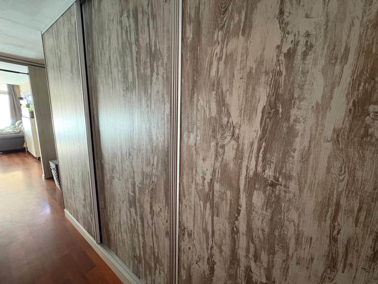 1 makuuhuone Asunto myytävänä paikassa Almansa mukana 
autotalli - 89 500 € (Ref: 9359604)