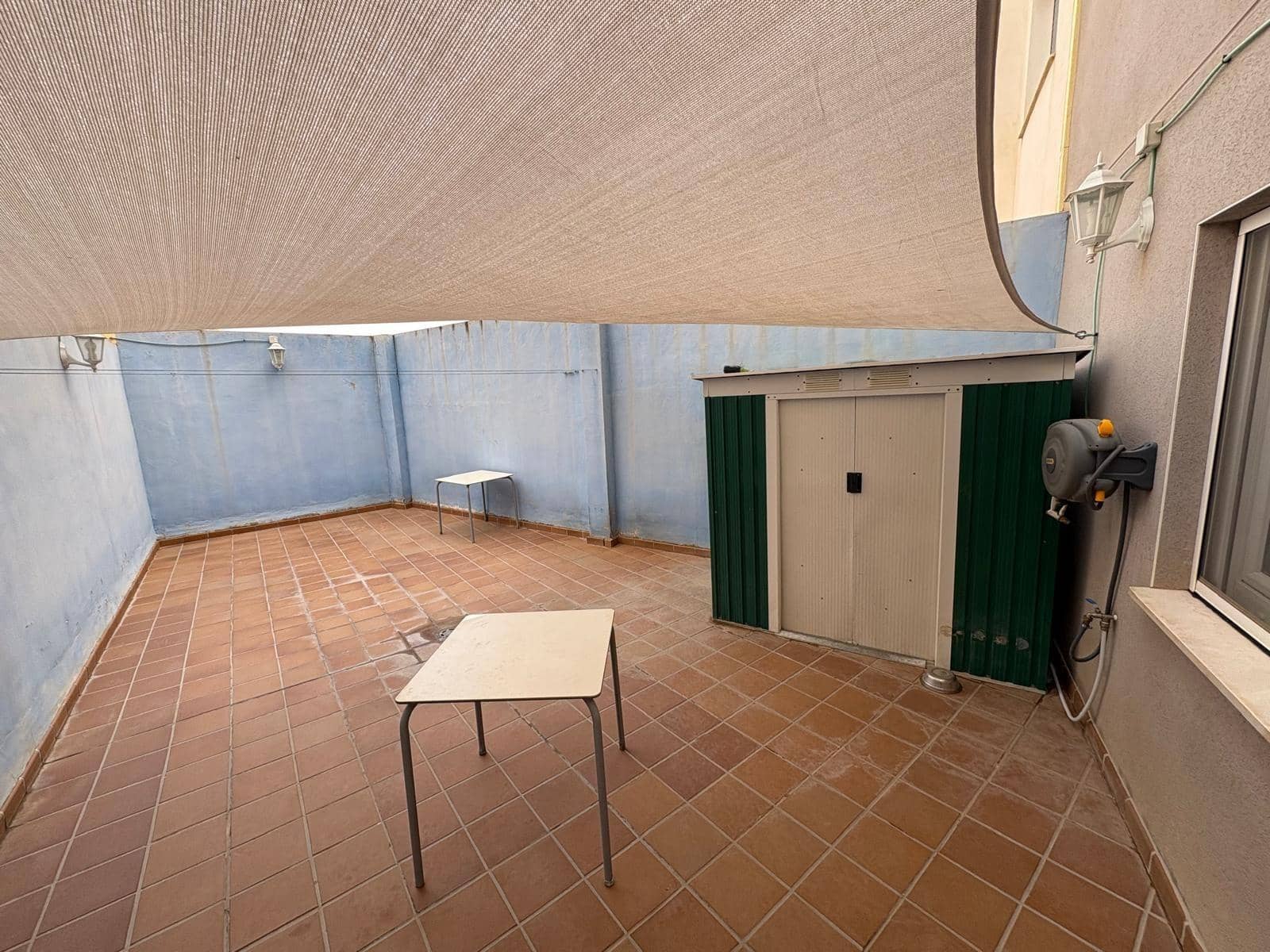 1 makuuhuone Asunto myytävänä paikassa Almansa mukana 
autotalli - 89 500 € (Ref: 9359604)