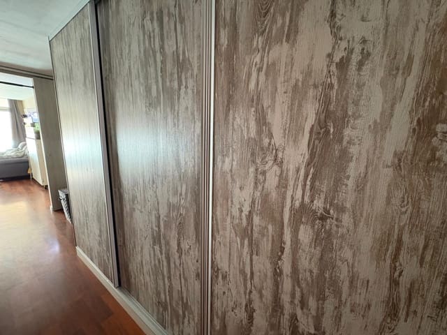 1 makuuhuone Asunto myytävänä paikassa Almansa mukana 
autotalli - 89 500 € (Ref: 9359604)