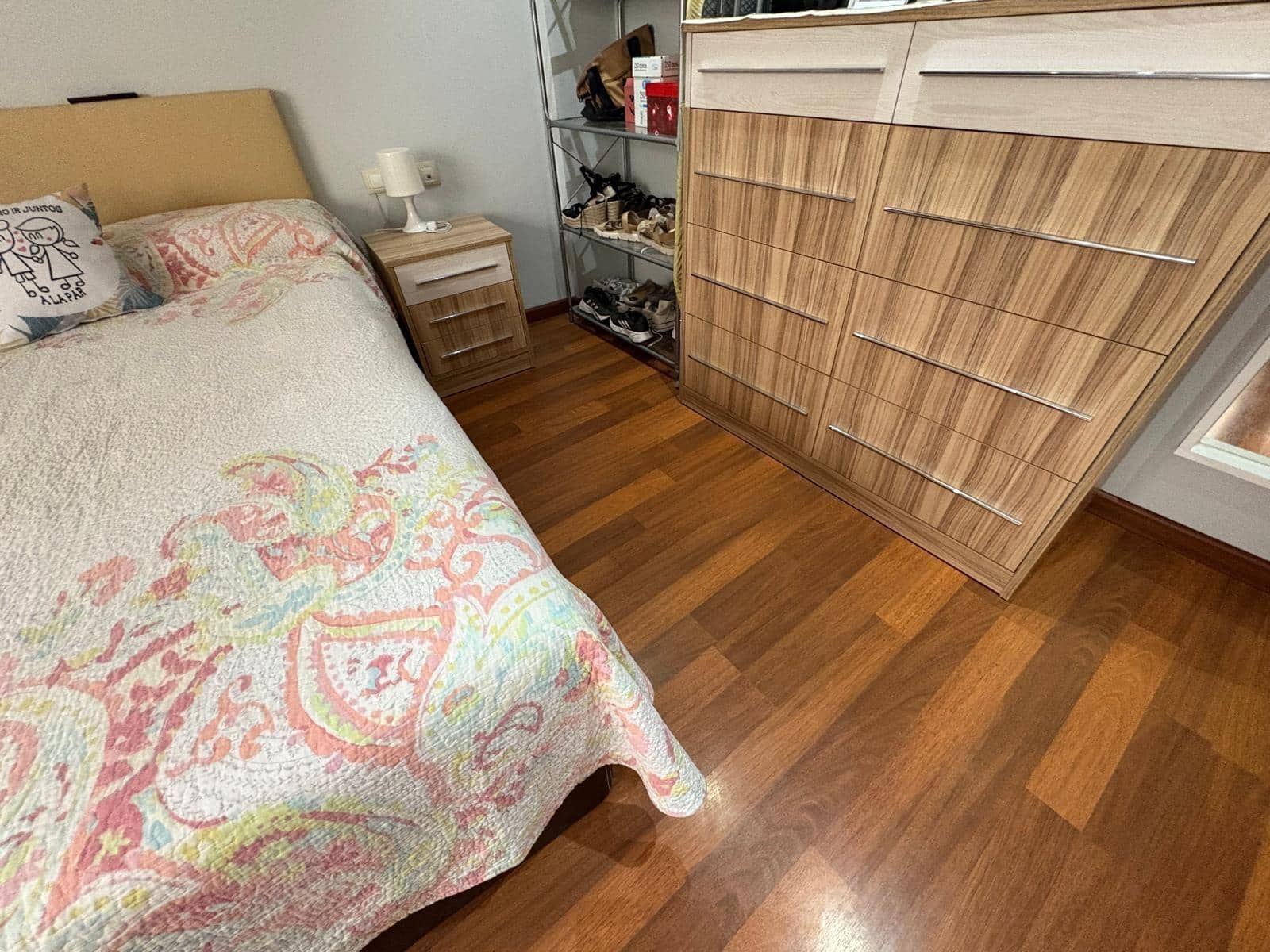 1 makuuhuone Asunto myytävänä paikassa Almansa mukana 
autotalli - 89 500 € (Ref: 9359604)