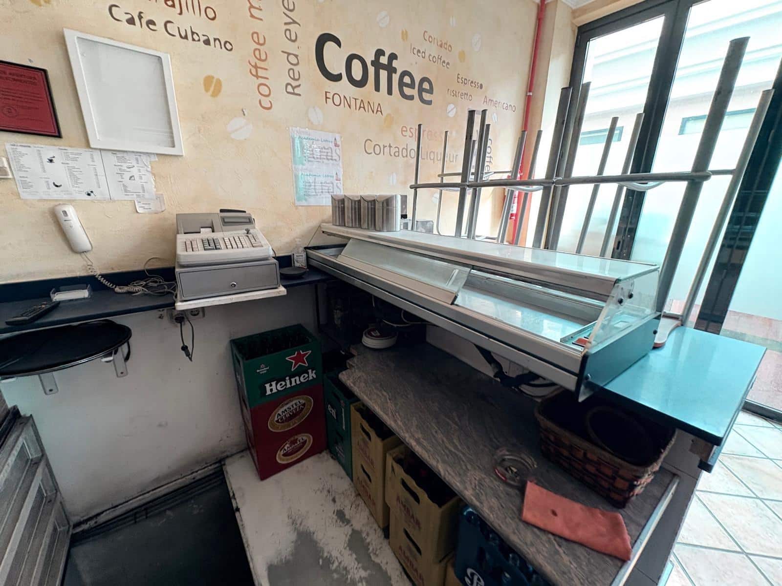 Erhverv til salg i Almansa - € 45.000 (Ref: 9359605)