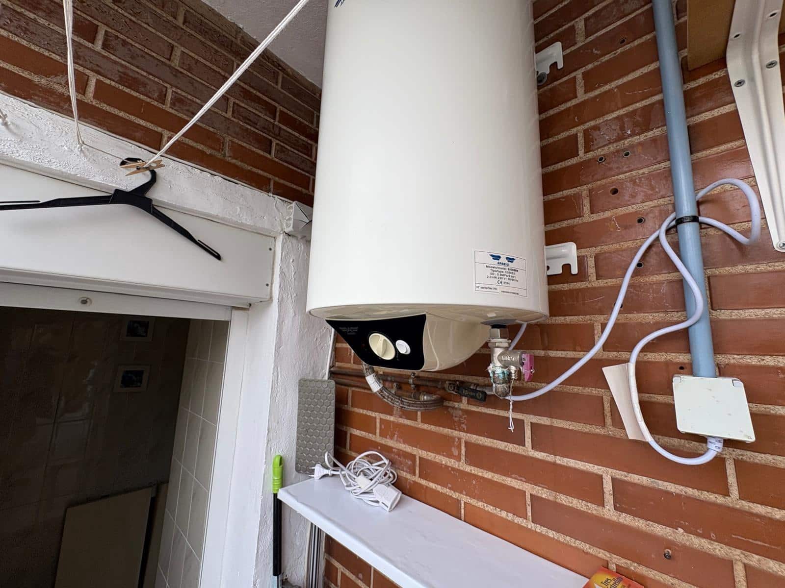 3 bedroom Flat for rent in Almansa - € 550 (Ref: 9379034)