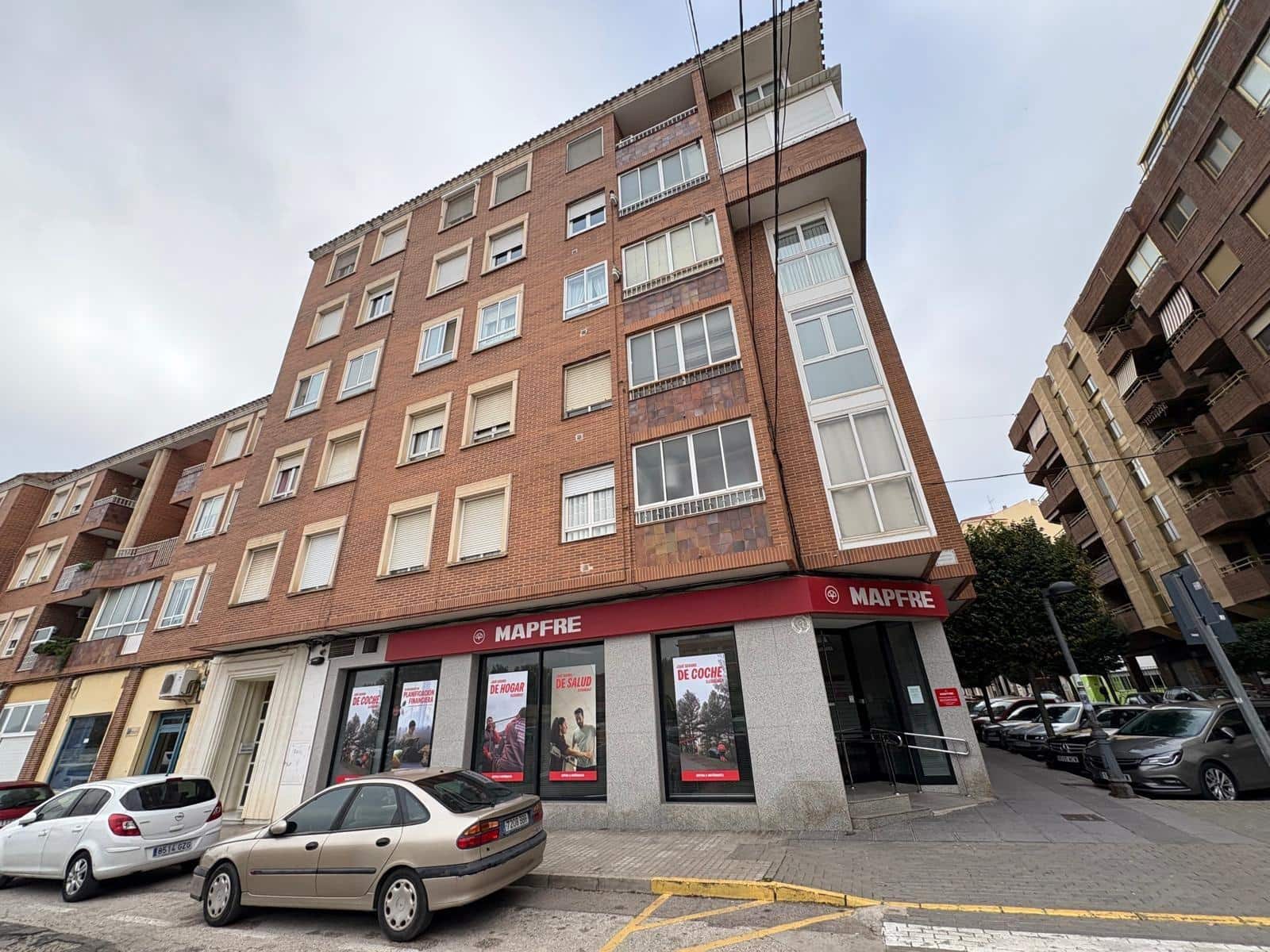 3 bedroom Flat for rent in Almansa - € 550 (Ref: 9379034)